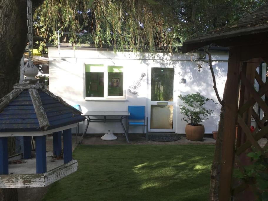The Studio, Ascot Winkfield Bagian luar foto